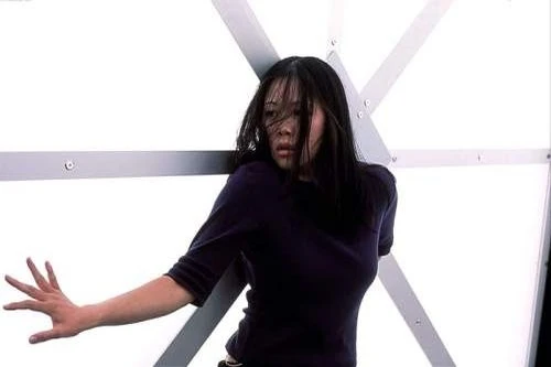 Kostka 2: Hypercube (2002)