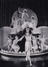 Her Gilded Cage (1922)