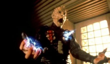 Hellraiser 3: Peklo na zemi (1992)