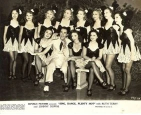 Sing, Dance, Plenty Hot (1940)