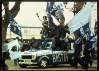 Forza Bastia aneb ostrov slaví (1978)