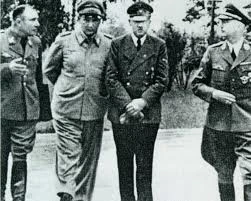 Martin Bormann, Hermann Göring, Adolf Hitler a Heinrich Himmler