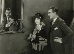 Upstage (1926)