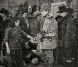 Little Pal (1915)