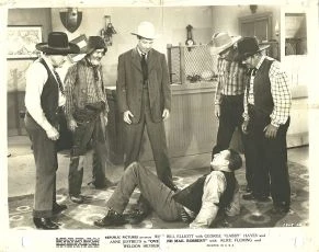 Overland Mail Robbery (1943)