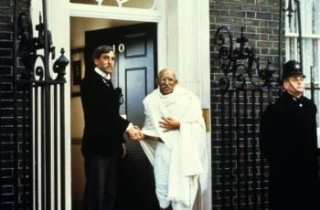Gándhí (1982)