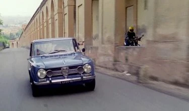 La polizia è sconfitta (1977)