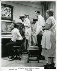 Swingin' Along (1961)