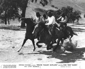 Death Valley Outlaws (1941)