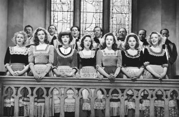 Seven Sweethearts (1942)