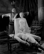 Bílá Zombie (1932)