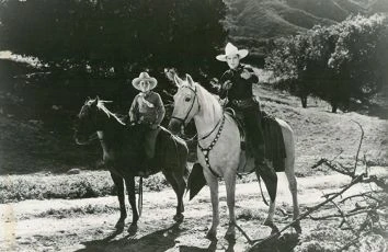 Sunset Trail (1932)