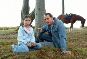 Dva miliony hledají tátu (2006) [TV film]