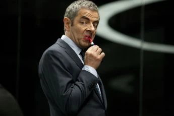 Johnny English (2003)