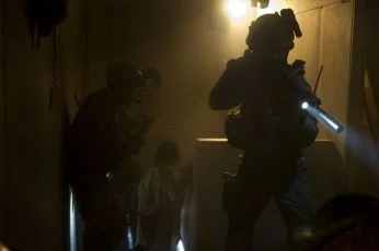 Seal Team 6: Dopadení Usámy bin Ládina (2012) [TV film]