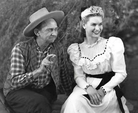 Tumbleweed Trail (1946)