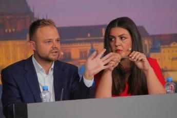 Blesk.cz Volby 2021: Debata lídrů (2021) [TV pořad]