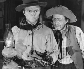 Outlaws of Pine Ridge (1942)