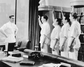 Men in White (1934)