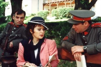 Ivan Trojan, Libuše Šafránková a Tomáš Töpfer v epizodě Doktor smrt