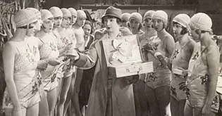 Das Girl von der Revue (1928)