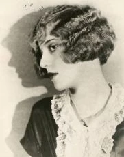 Chickie (1925)
