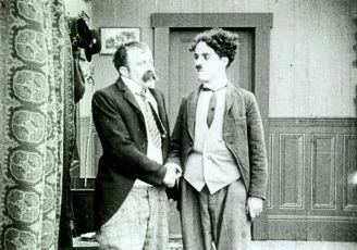 Chaplin sokem v lásce (1914)