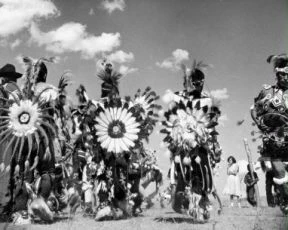 Circle of the Sun (1960)