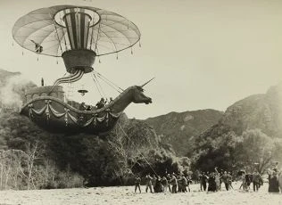 Five Weeks in a Balloon (1962)