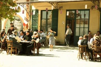 Le café du pont (2009)