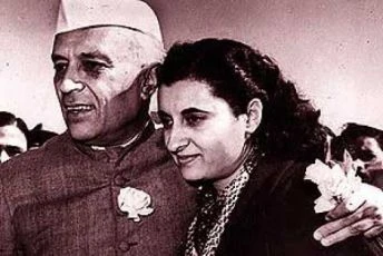 Džaváharlál Néhrú a Indira Gandhi