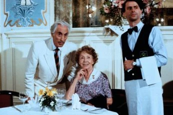Mrs. Harris fährt nach Monte Carlo (1989) [TV film]