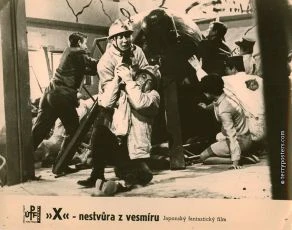 X - Nestvůra z vesmíru (1967)