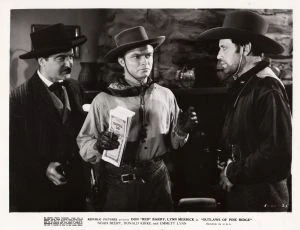 Outlaws of Pine Ridge (1942)