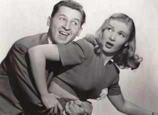 Hold That Blonde (1945)