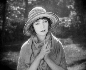 Bílá sestra (1923)
