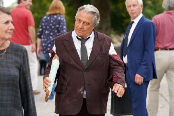 Pan učitel vrací úder (2023)