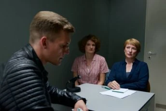 Tatort: Am Ende geht man nackt (2017) [TV epizoda]