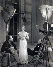 Hollywood Speaks (1932)