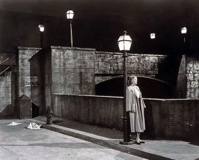 The Girl on the Bridge (1951)
