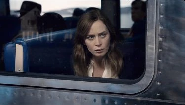 Dívka ve vlaku (2016)