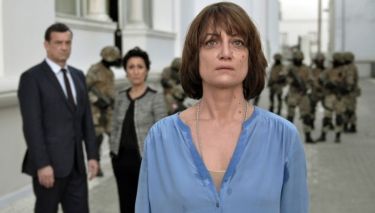Die Diplomatin: Das Botschaftsattentat (2016) [TV film]