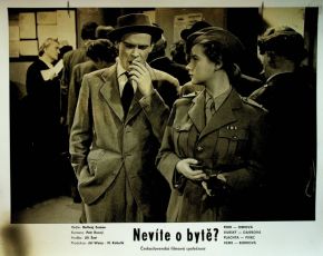 Nevíte o bytě? (1947)