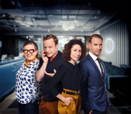 Vytoč mého agenta (2022) [TV seriál]