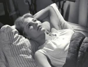 Služka (1958)