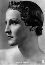 Vládkyně Atlantidy (1932)