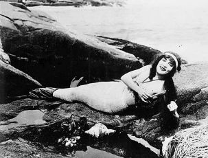 Queen of the Sea (1918)
