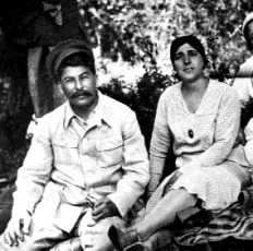 Josif Stalin a jeho manželka Svetlana Alliluyeva