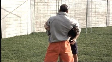 Fotbal za mřížemi (2001)