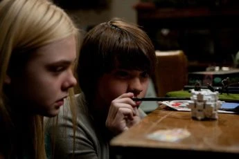 Super 8 (2011)